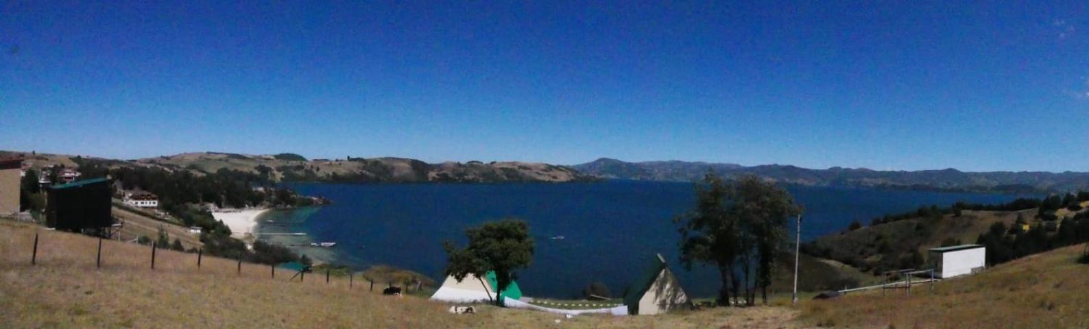 Hotel Tota Eliseo Playa Blanca Lago De טוטה מראה חיצוני תמונה
