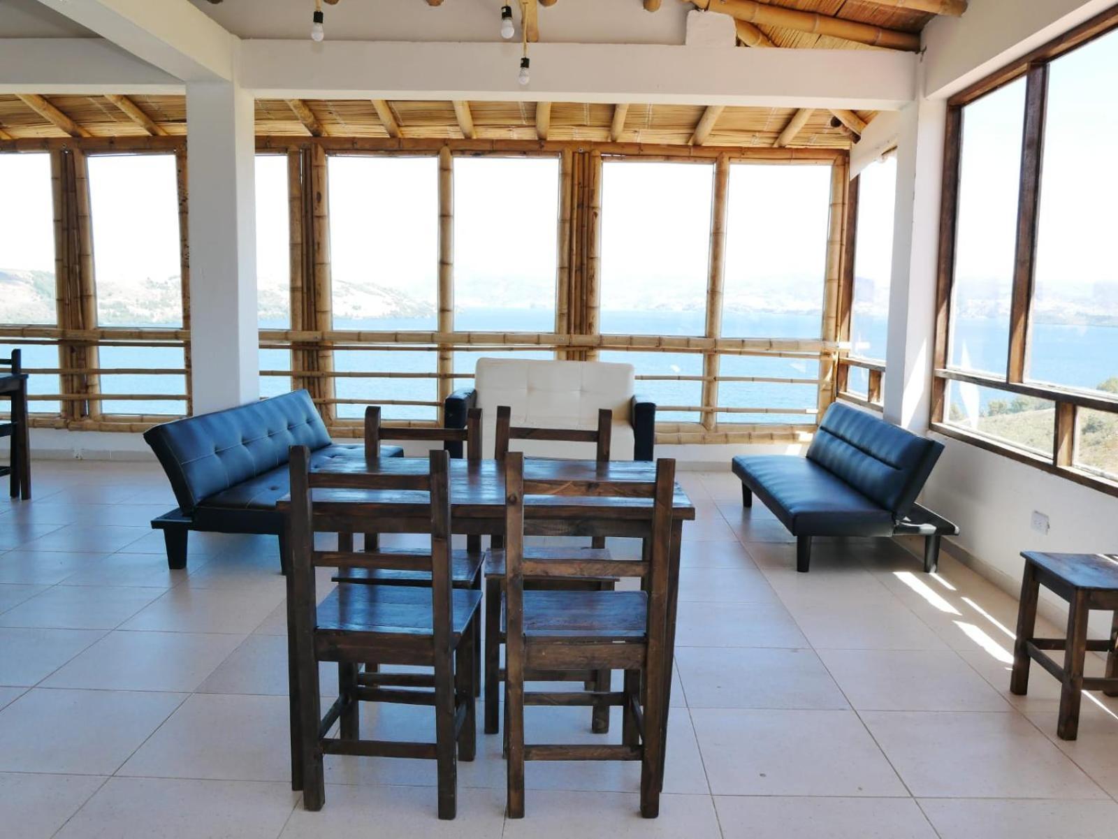 Hotel Tota Eliseo Playa Blanca Lago De טוטה מראה חיצוני תמונה
