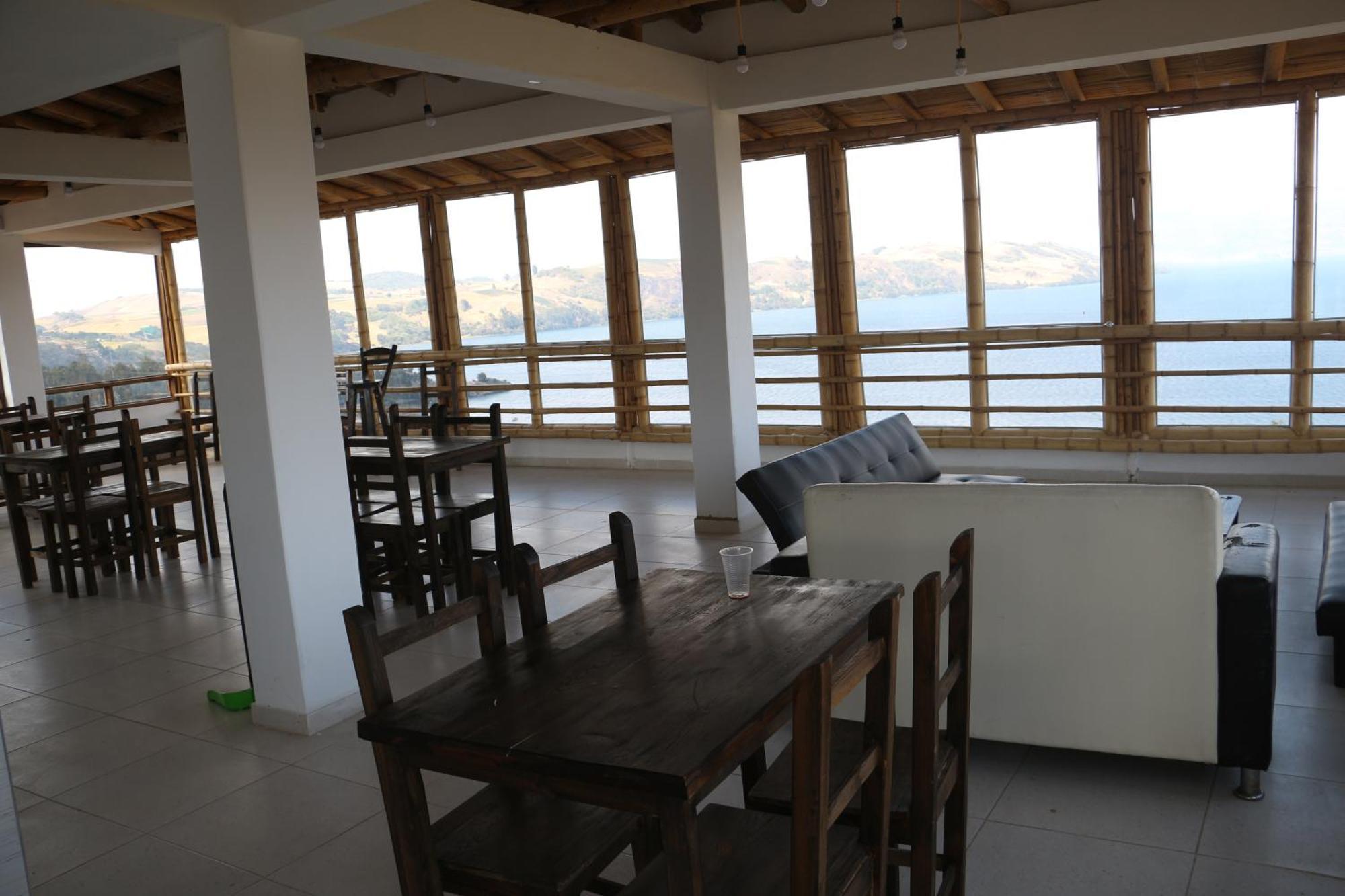 Hotel Tota Eliseo Playa Blanca Lago De טוטה מראה חיצוני תמונה
